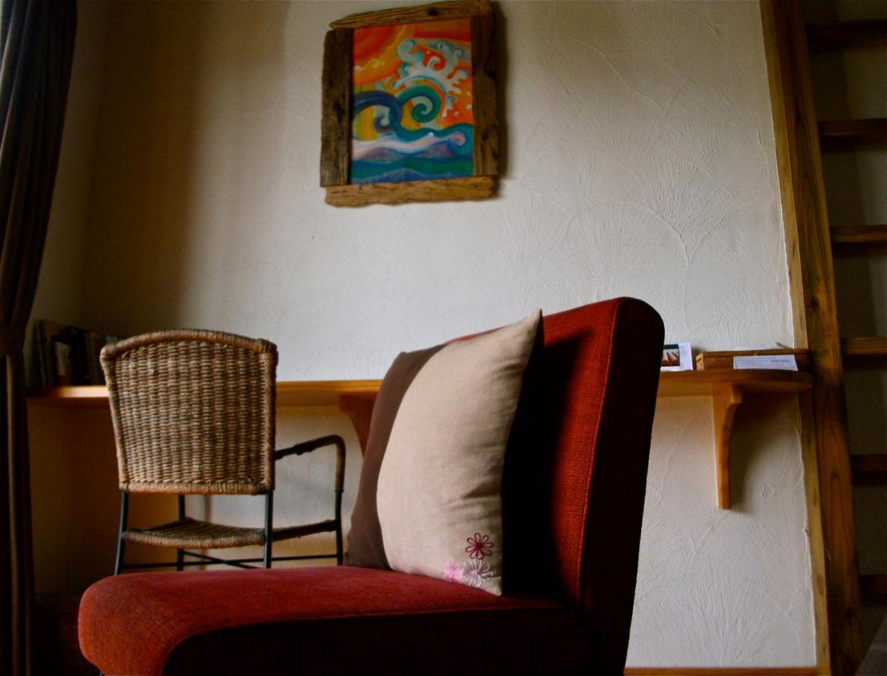 Akachichi Guesthouse Онна Екстер'єр фото